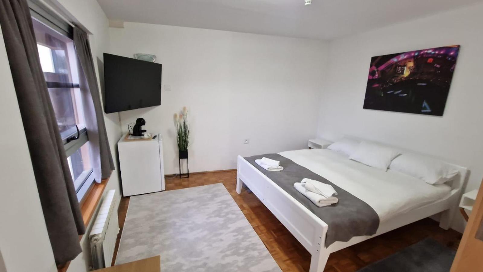 Olimpus Apartmani Bd Banjaluka Banja Luka Esterno foto