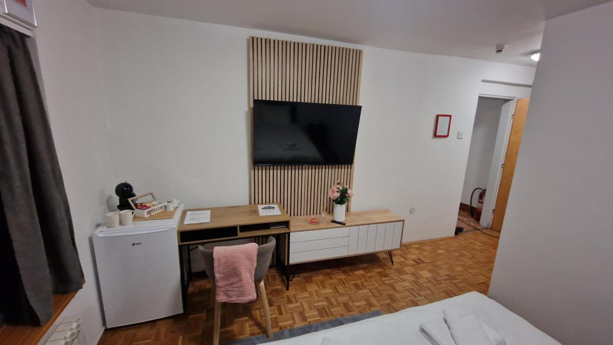 Olimpus Apartmani Bd Banjaluka Banja Luka Camera foto