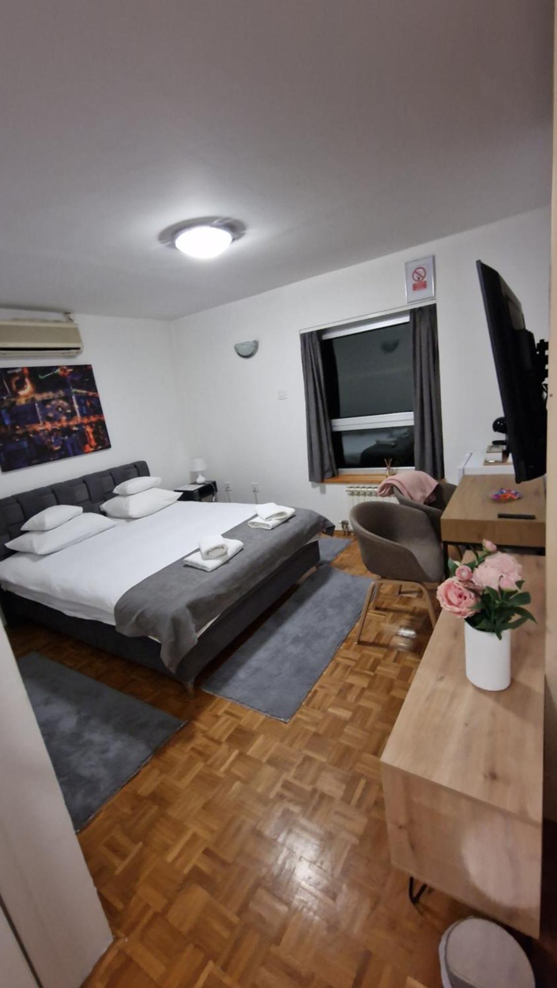 Olimpus Apartmani Bd Banjaluka Banja Luka Camera foto